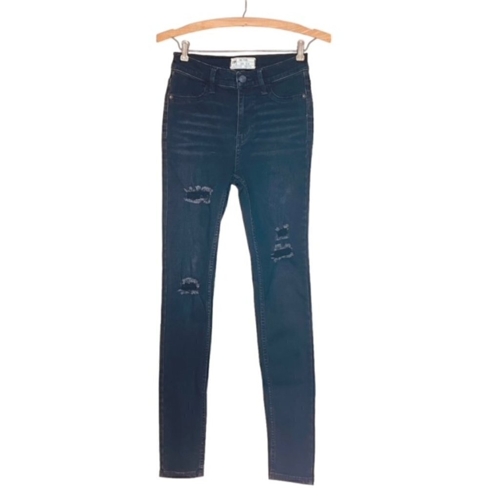 FREE PEOPLE Ripped Black Stretch Jeggings - Size 26